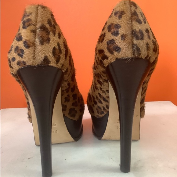 Fendi Fendista Platforms Pumps - Picture 8 of 8